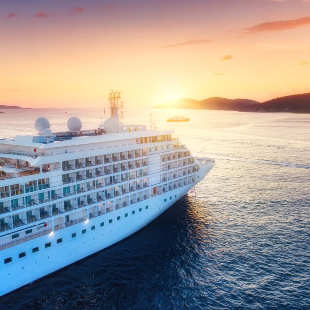 Cruising: Sailing the world without the stress.